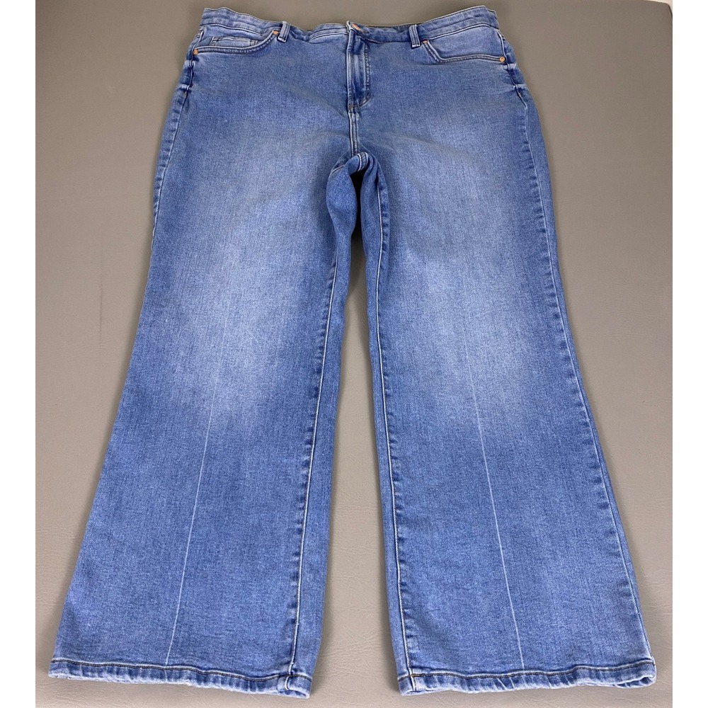 LC Lauren Conrad Jeans Women's Plus 22W Flare Blue Medium Wash High Rise Stretch
